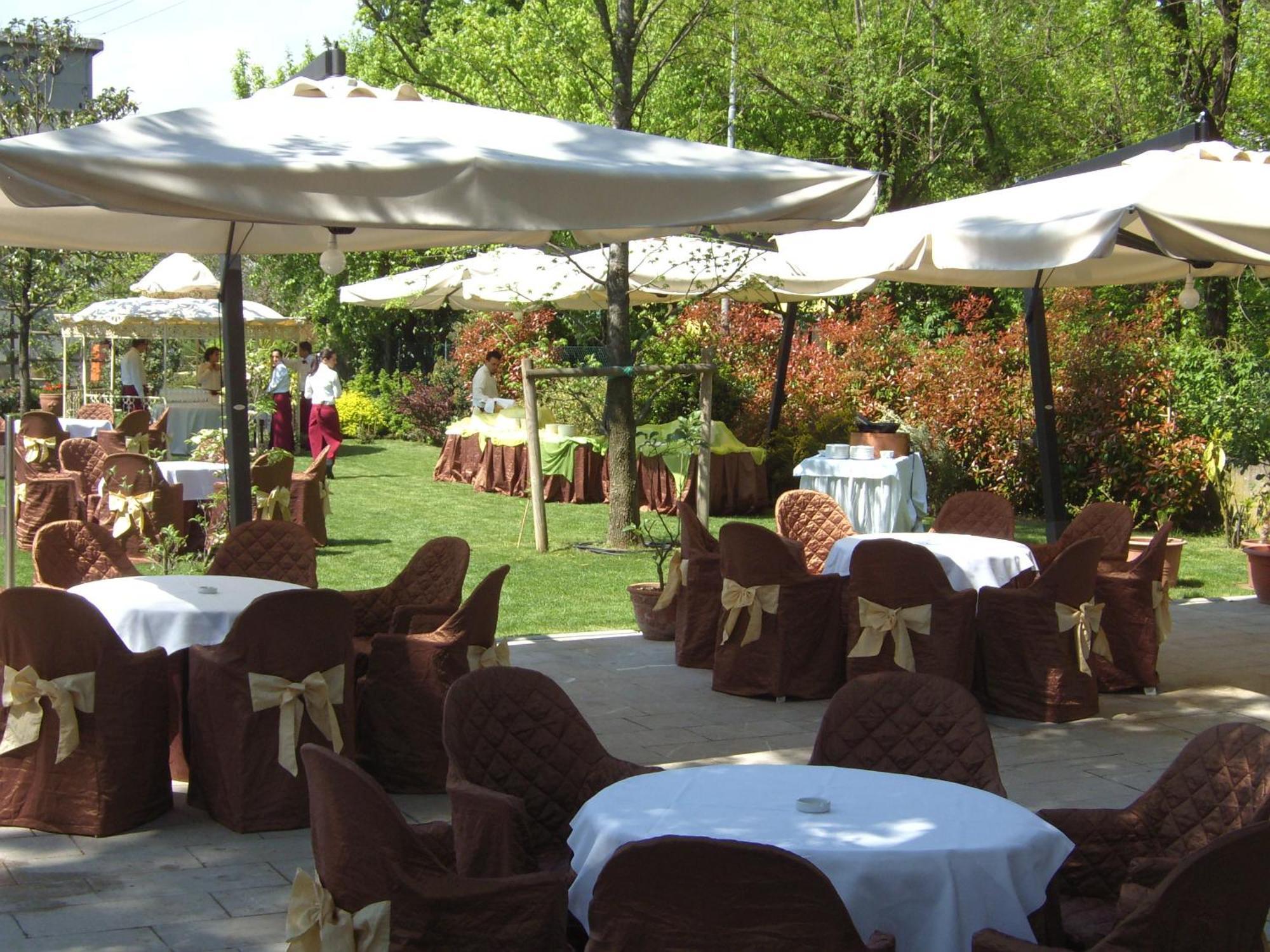 Hotel Ca' Delle Rose Castelfranco Véneto Exterior foto